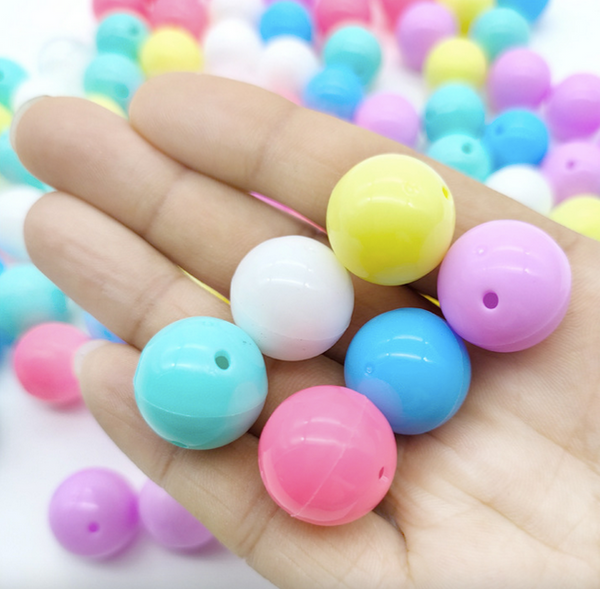 Colorful 18mm Empty Capsules for Gumball Machines - Mini Toy Vending Capsules,  50-Pack